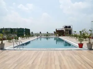 Clarion Inn Amps Patiala
