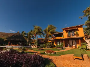 Tres Mujeres Hotel and Yoga Retreat
