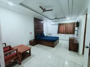 Hotel Sahasra DLA