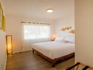 Magnificent Oceanview by OceanviewHotTubs Oceanfront! Shelter Cove, CA Tesla EV Station