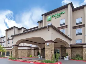 Holiday Inn & Suites Lake Charles South