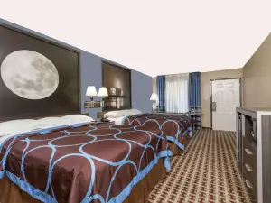 Super 8 by Wyndham Houston/Webster/NASA