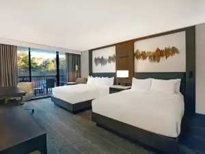 Hilton Peachtree City Atlanta Hotel & Conference Center