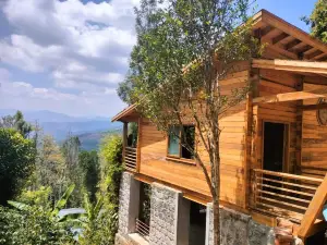 Wooden Cottage @ Kodaikanal