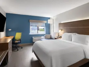 Holiday Inn Express Sheboygan-Kohler (I-43)