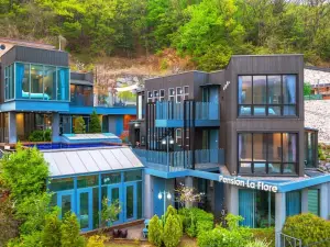 Gapyeong River Sky Pension
