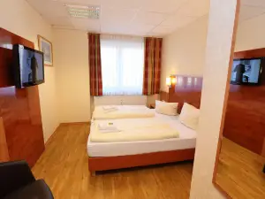 Hotel am Holzhafen