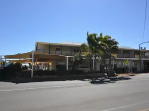 The Australian Hotel Motel