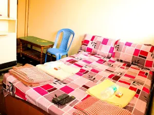 I-ROOMZ Surya Deluxe Lodge