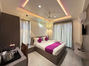 Daksh The Valley Resort - Saputara