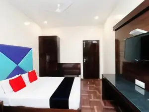 Hotel Heavens View
