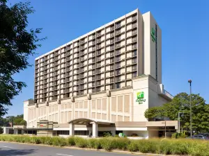 Holiday Inn National Airport/Crystal City