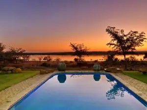 Kameeldrift Waterfront Estate & Resort