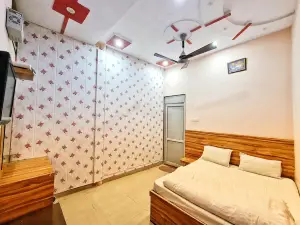 Sangam Palace Guest House