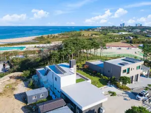 Goseong Magnolia Poolvilla