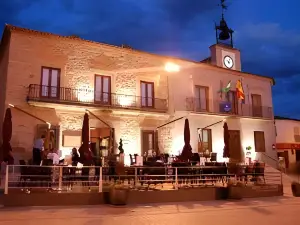 Hotel Los Usías