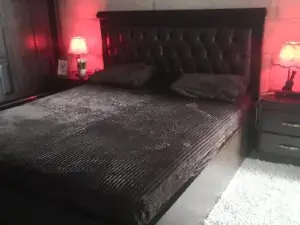 White Tulips Apartment الزنبقة البيضاء