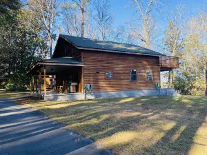 River Cross Lodge Cypress Loblolly Cabin Overlooking The Altamaha River
