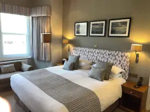 Ardington Hotel