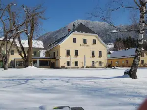 Landhotel Gut Puttererseehof