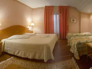 Hotel Lory & Ristorante Ferraro