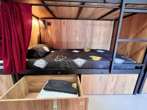 Velvet Hostel