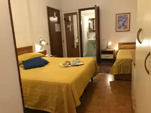 โรงแรมการ์เด้น ตาบิอาโน