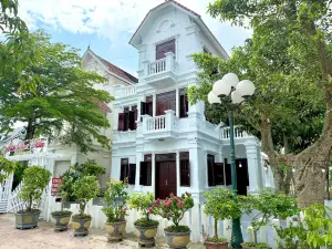 Biệt thự 100 m² 5 phòng ngủ, 4 phòng tắm riêng ở Bãi biển Cửa Lò