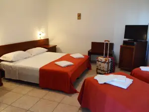 Castelvetere Hotel