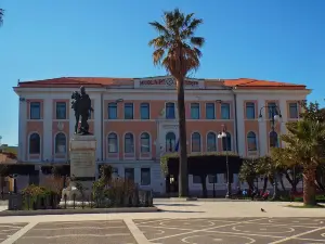 Lumia Hotel