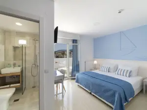 Naiades Marina Hotel