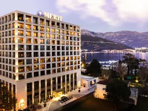 Merit Starlit Hotel & Residences