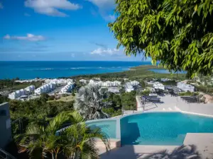 Beachside Getaway Suites