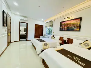 New Palace Hotel