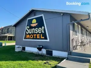 Poolside Double Rooms