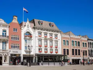 金色鬱金香中心酒店