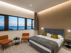 Seascape Luxury Rooms