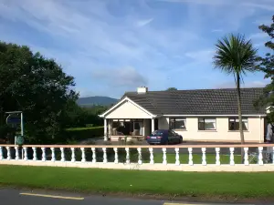 Lettermore Country Home