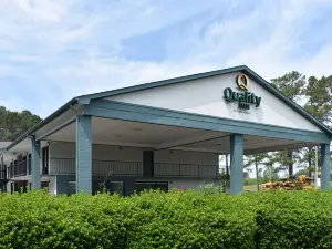 Quality Inn Manning I-95