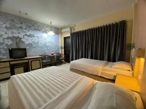 Nikita Hotel
