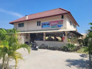 Mister Check Paradise