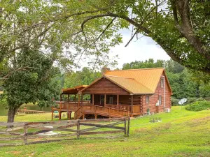 Two Stunning Lakefront Cabins w/ Hot Tubs on 25 Acre Nature Retreat