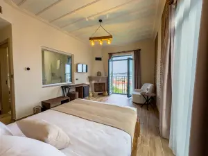 Cunda Nisa Otel