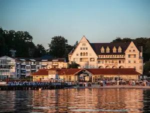 Strandhotel Glücksburg