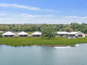 Sleep 40+ Lakeside Retreat on 53 Acre Ranch