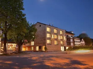 โรงแรมโฮเออร์ เฟเชน