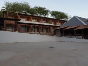 Coco Beach Hotel