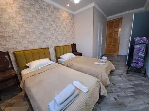 Guest House "AKHALTSIKHE"