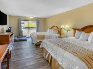 裡諾機場貝斯特韋斯特SureStay Plus飯店