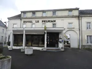 Logis le Pelican Hotel Restaurant